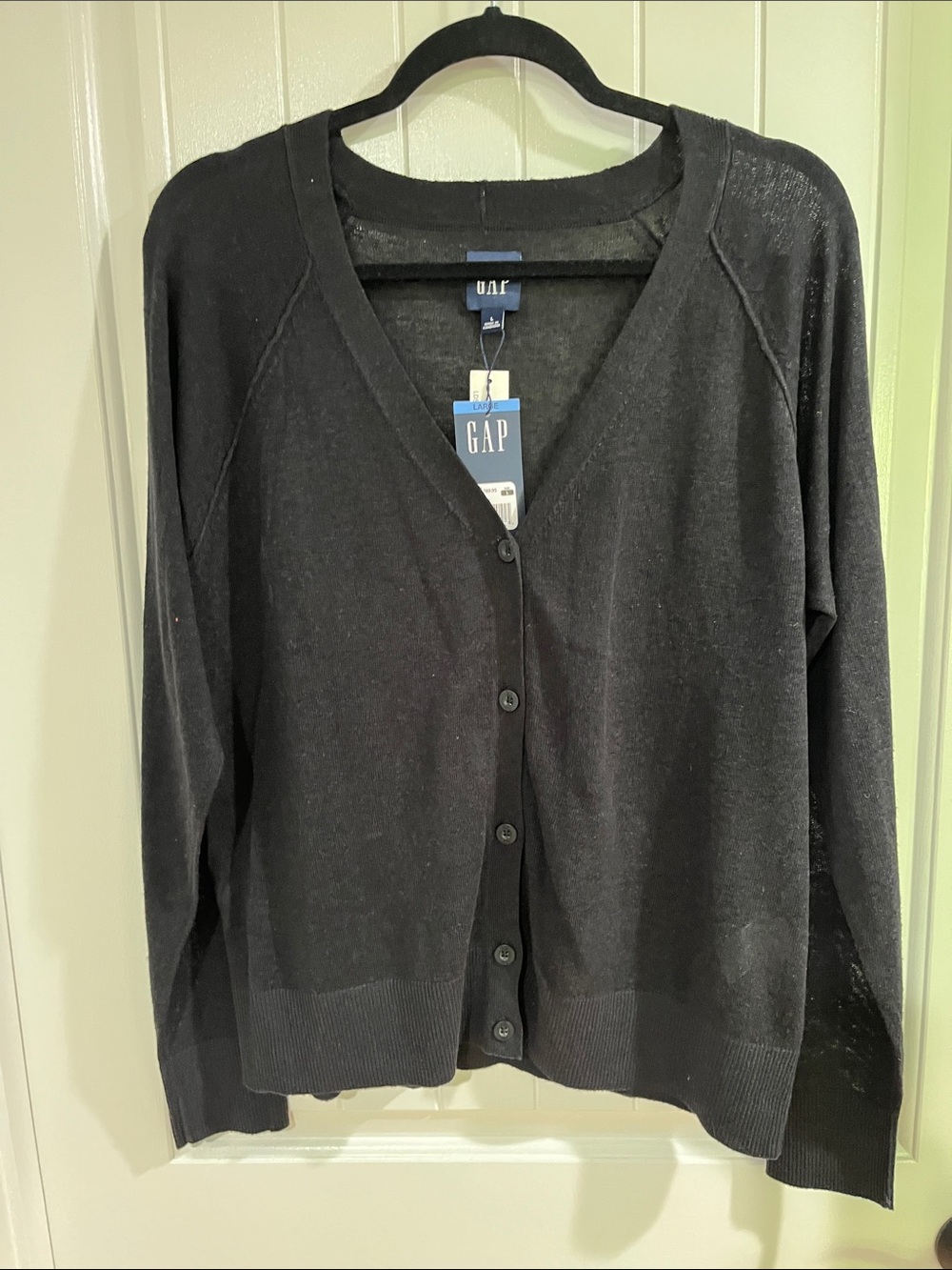 GAP Women’s Black Linen Blend V-Neck Button-Front Cardigan